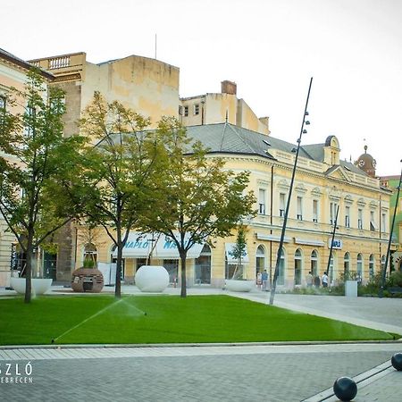 Ruben Apartman City Center Debrecen Exterior foto